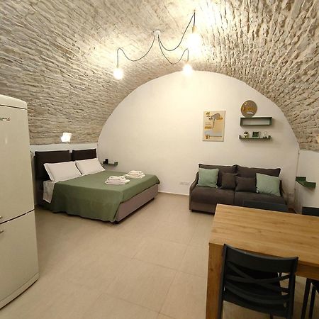 Corte Pietrantica - Charming Rooms & Suites 焦维纳佐 外观 照片