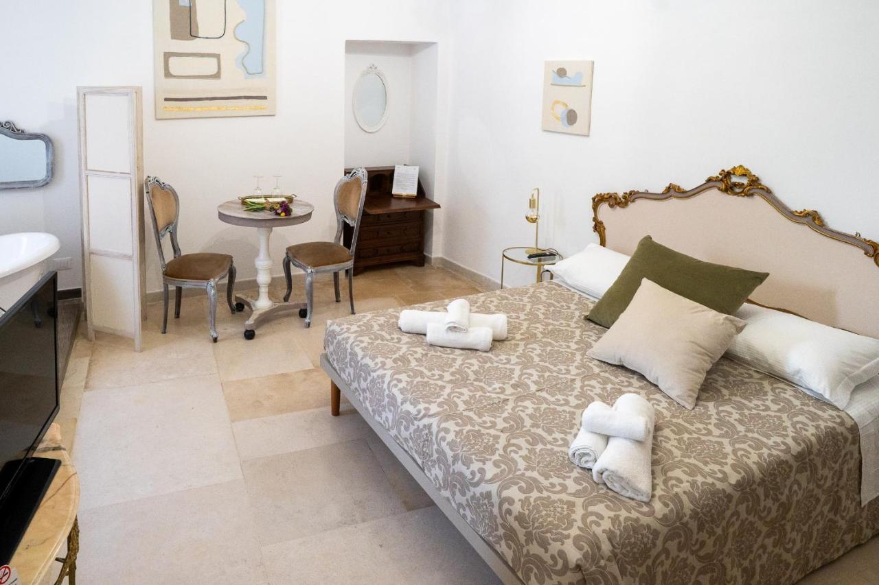 Corte Pietrantica - Charming Rooms & Suites 焦维纳佐 外观 照片