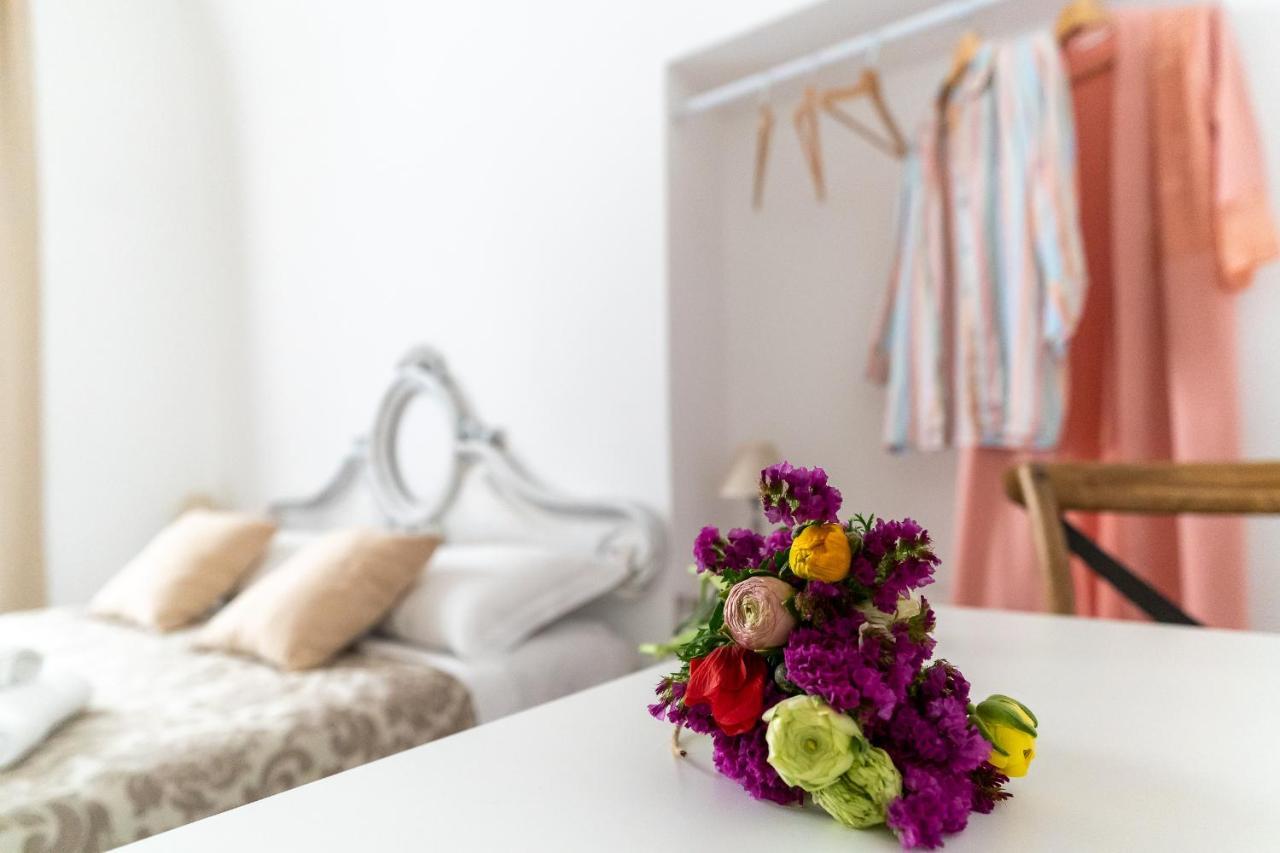 Corte Pietrantica - Charming Rooms & Suites 焦维纳佐 外观 照片