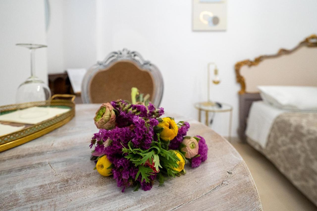 Corte Pietrantica - Charming Rooms & Suites 焦维纳佐 外观 照片