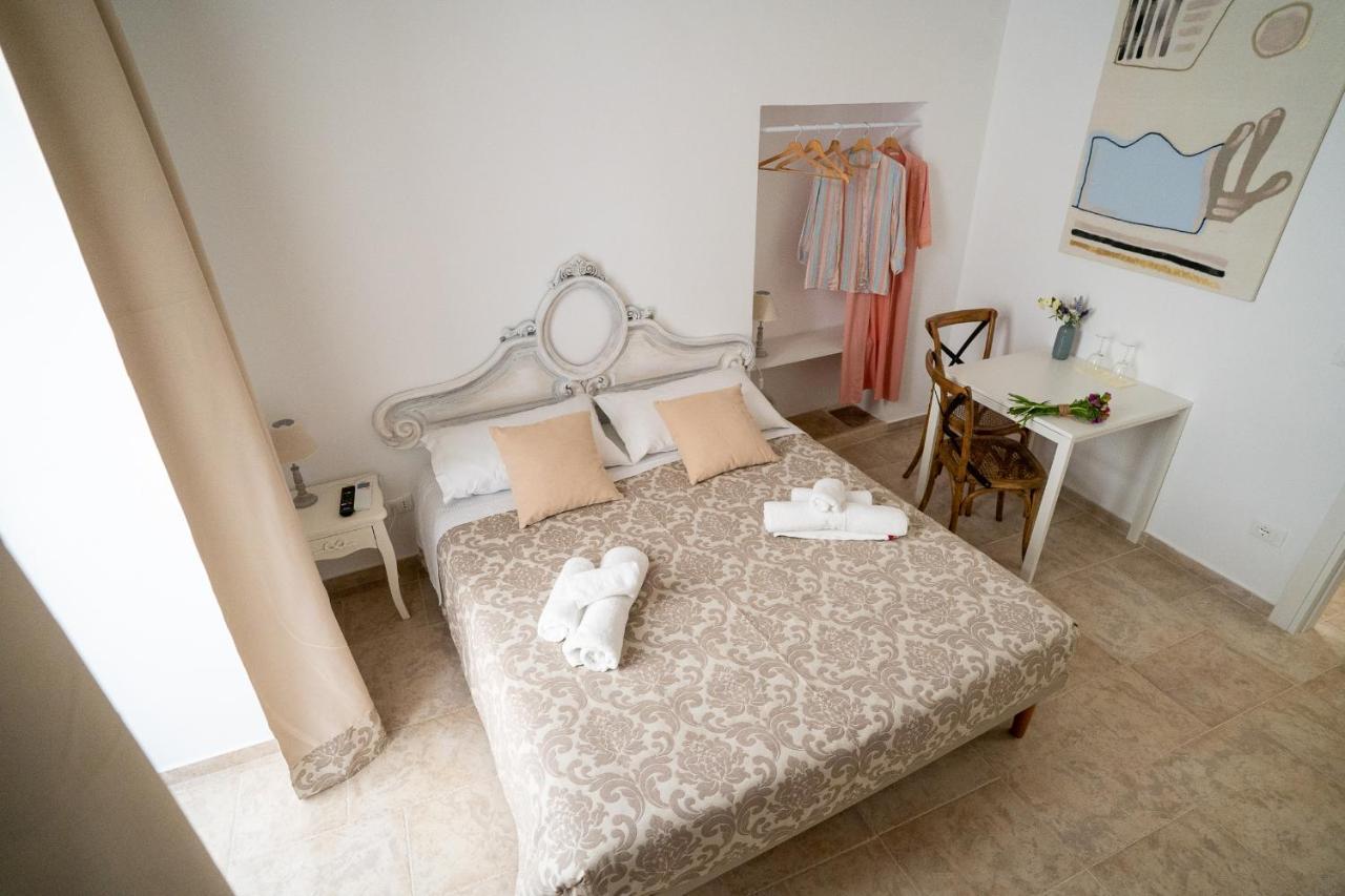 Corte Pietrantica - Charming Rooms & Suites 焦维纳佐 外观 照片